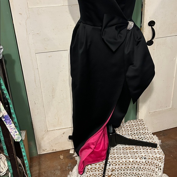 VTG Nili Martin Strapless Gown Sz 12 Black + Magenta Lining Made USA 90s Mobwife - Picture 14 of 16